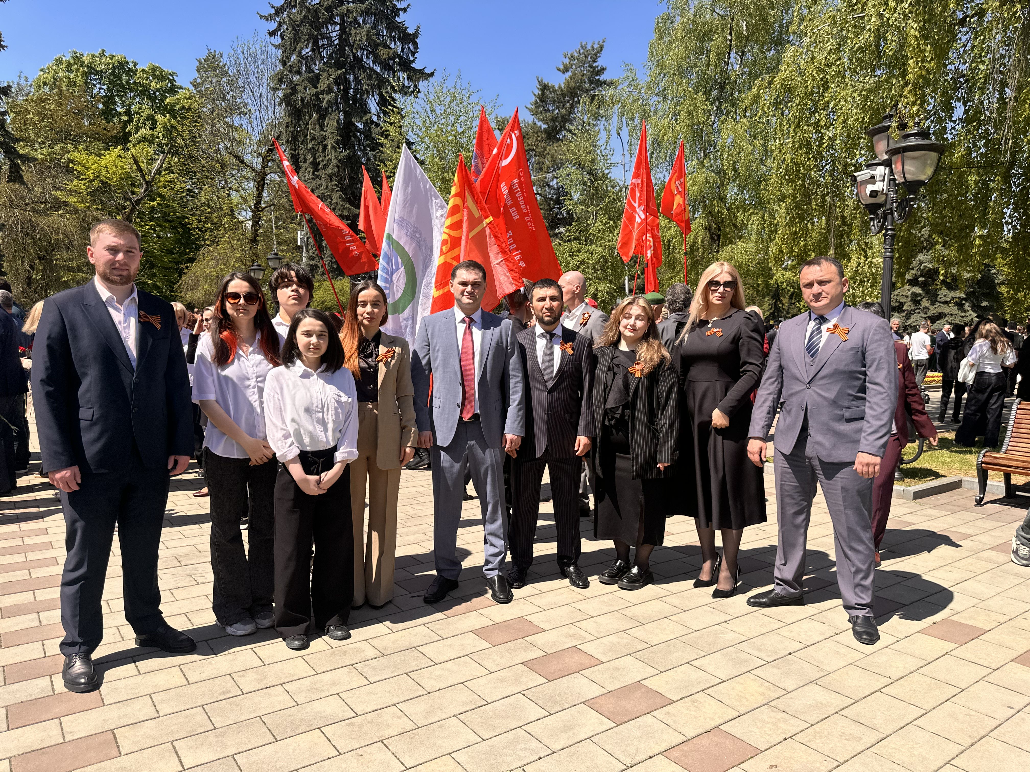 Коллектив Минкурортов КБР принял участие в торжественных мероприятиях, посвященных празднованию Дня Победы