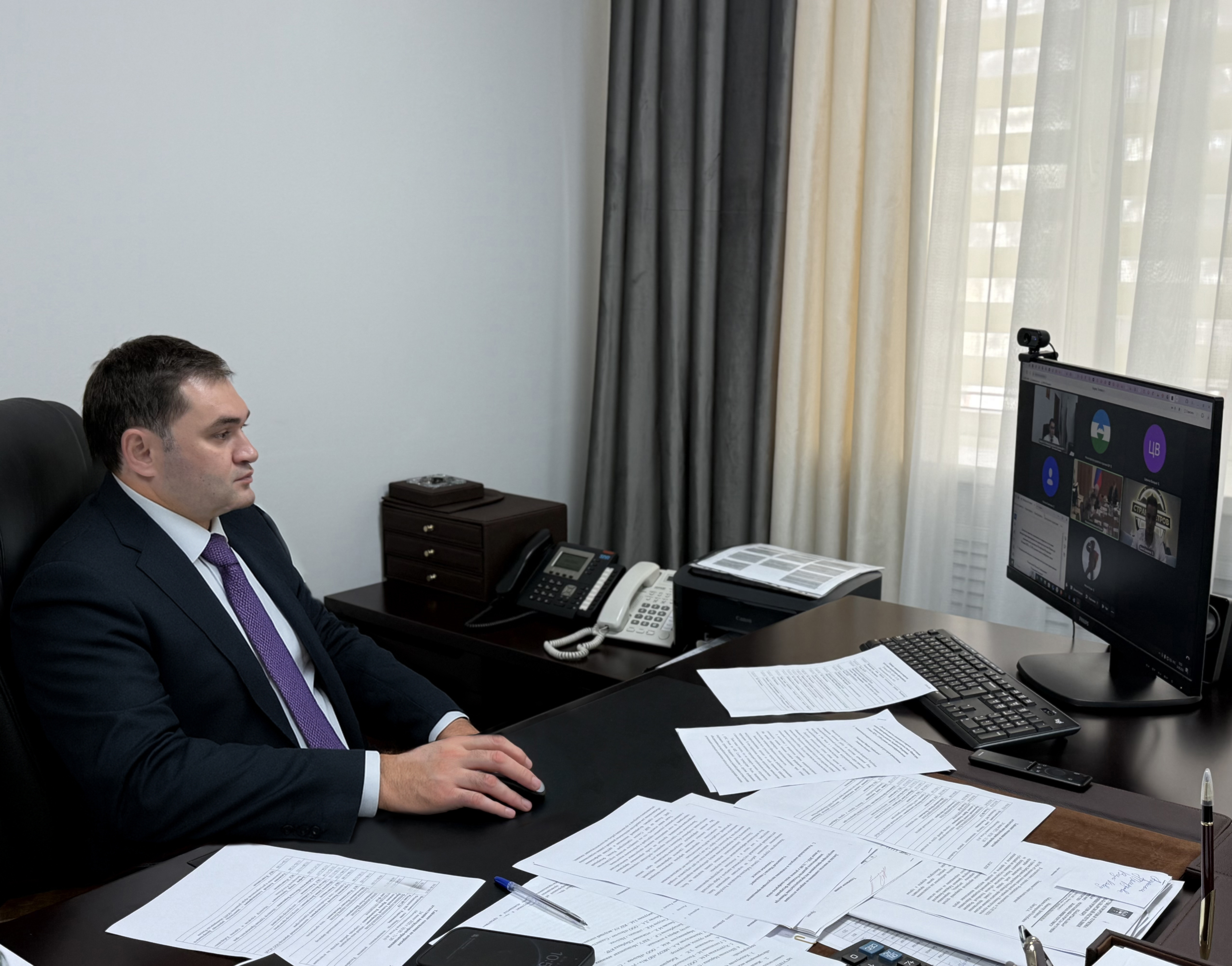 Аттестацию инструкторов-проводников и региональный контроль в сфере туризма обсудили в минэкономразвития РФ